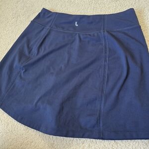 153. LOLE WITH POCKETS SKORT